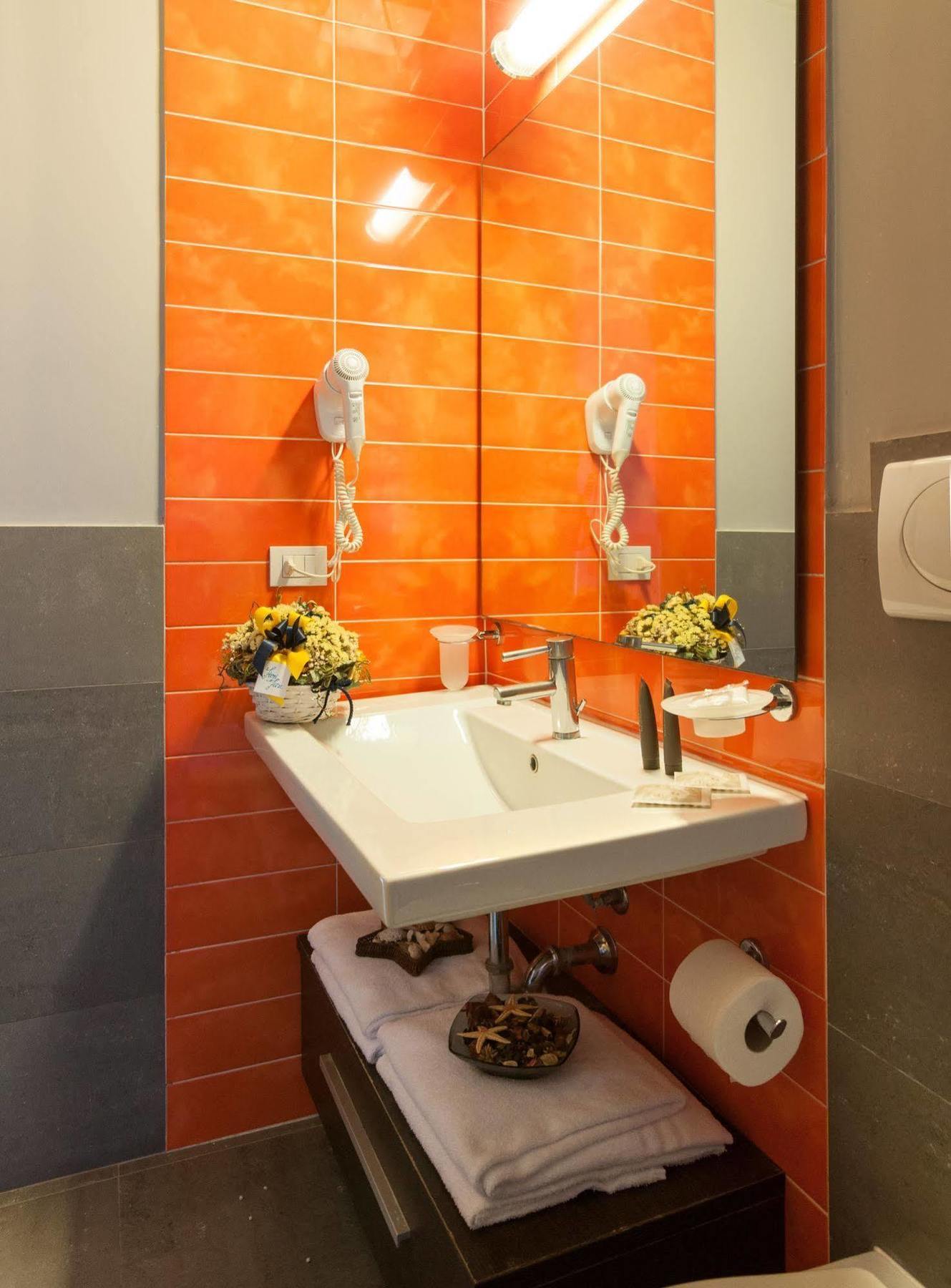 Apart-hotel Sottovento 3*