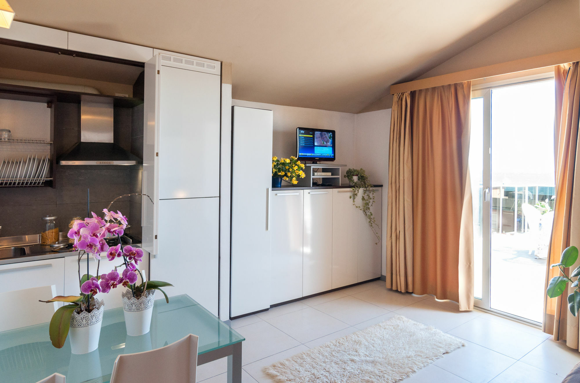 Sottovento Apart-hotel 3*